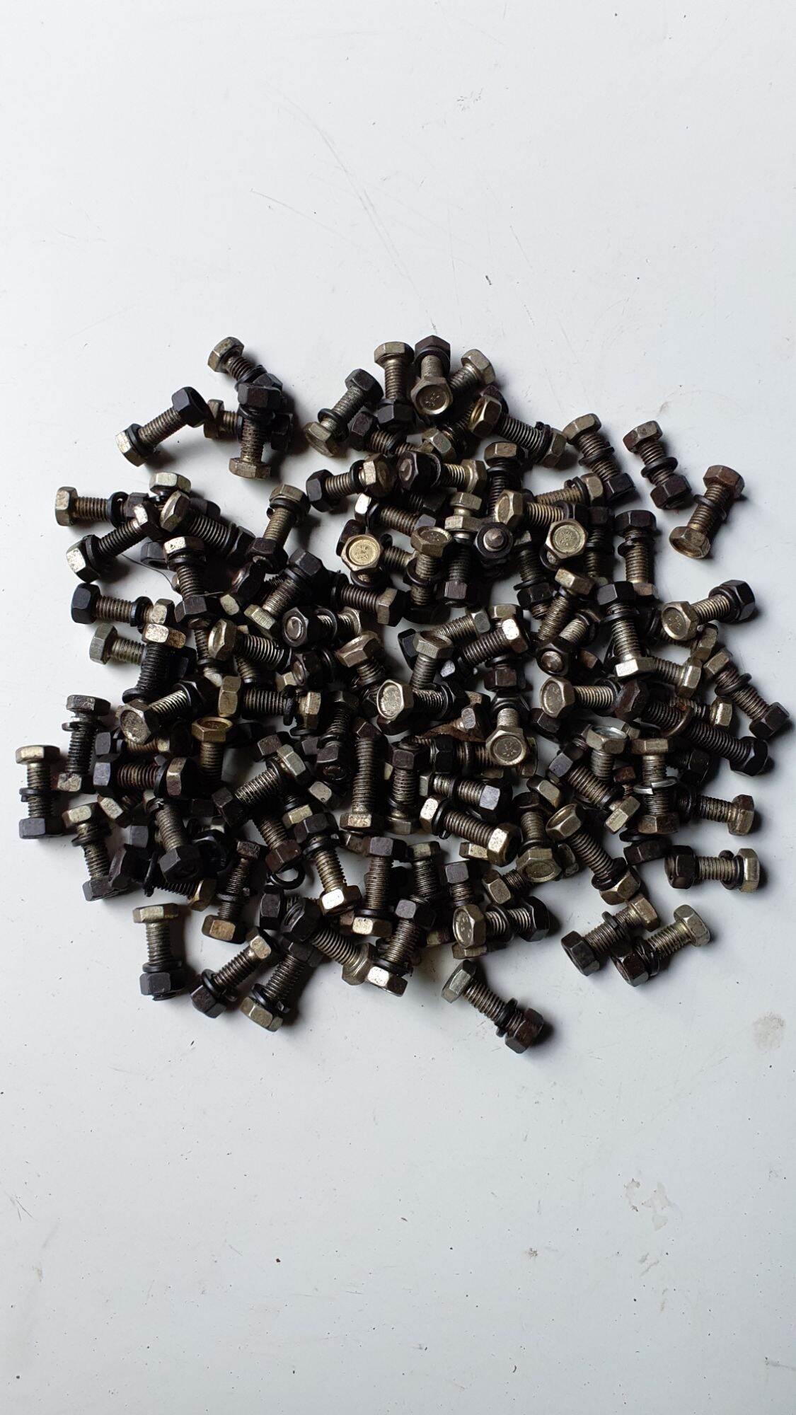 Combo ốc Eska ngoại phi 8mm dài 30mm - 40mm