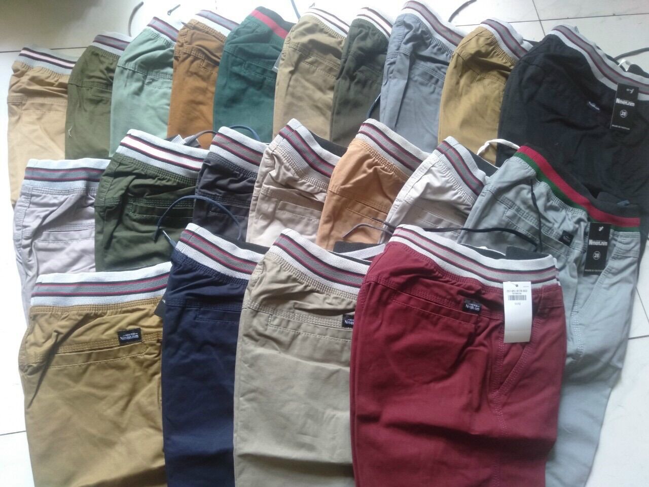Quần Short KaKi Nam Lưng Thun giao nhiều màu ngẫu nhiên ht59