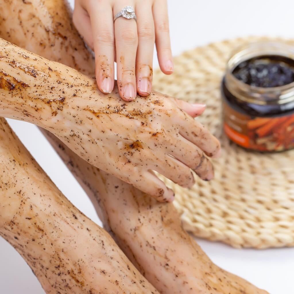Tẩy da chết body QUẾ HỒI NGA