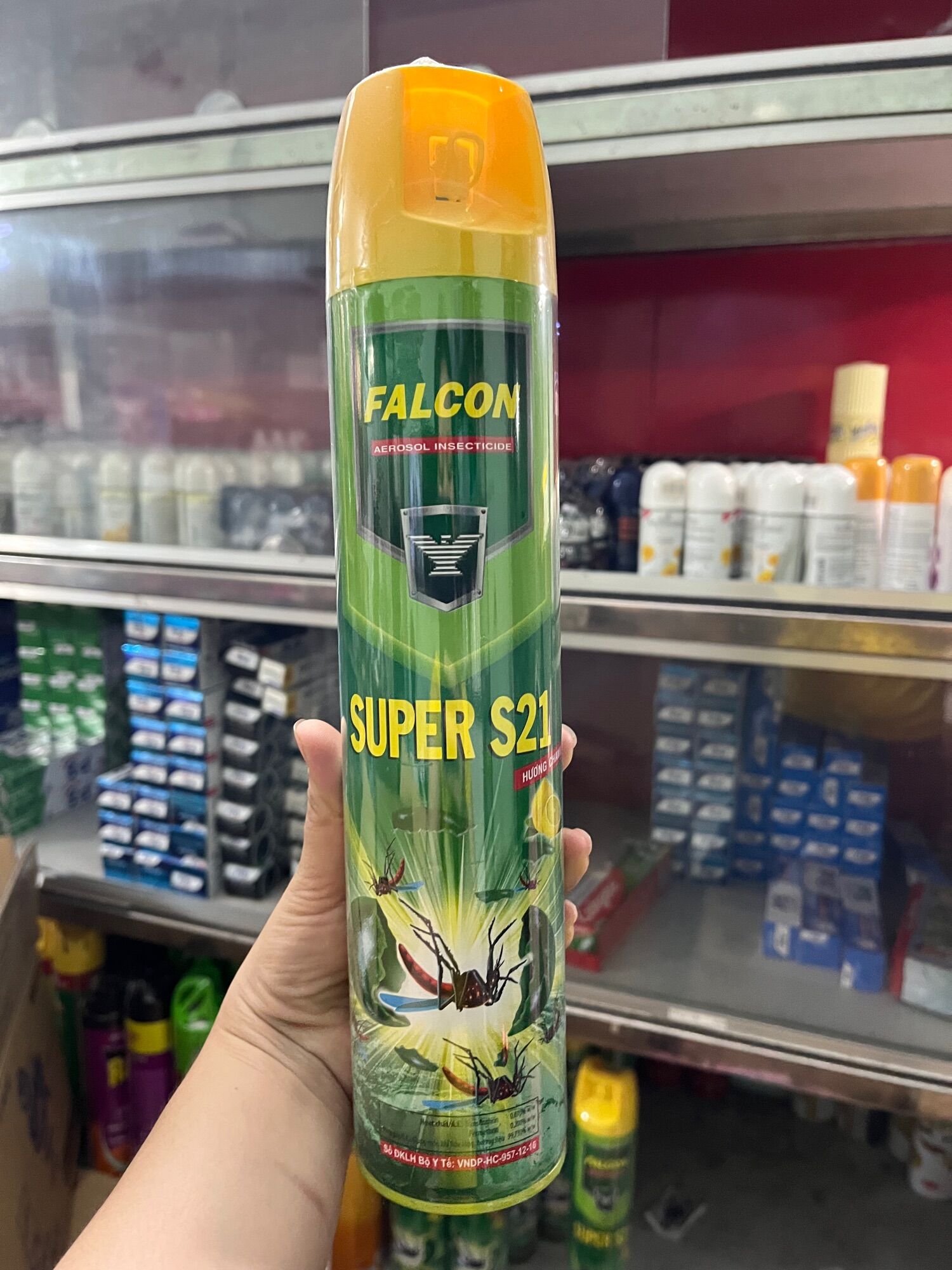 Bình xịt muỗi falcon hương chanh 600ml