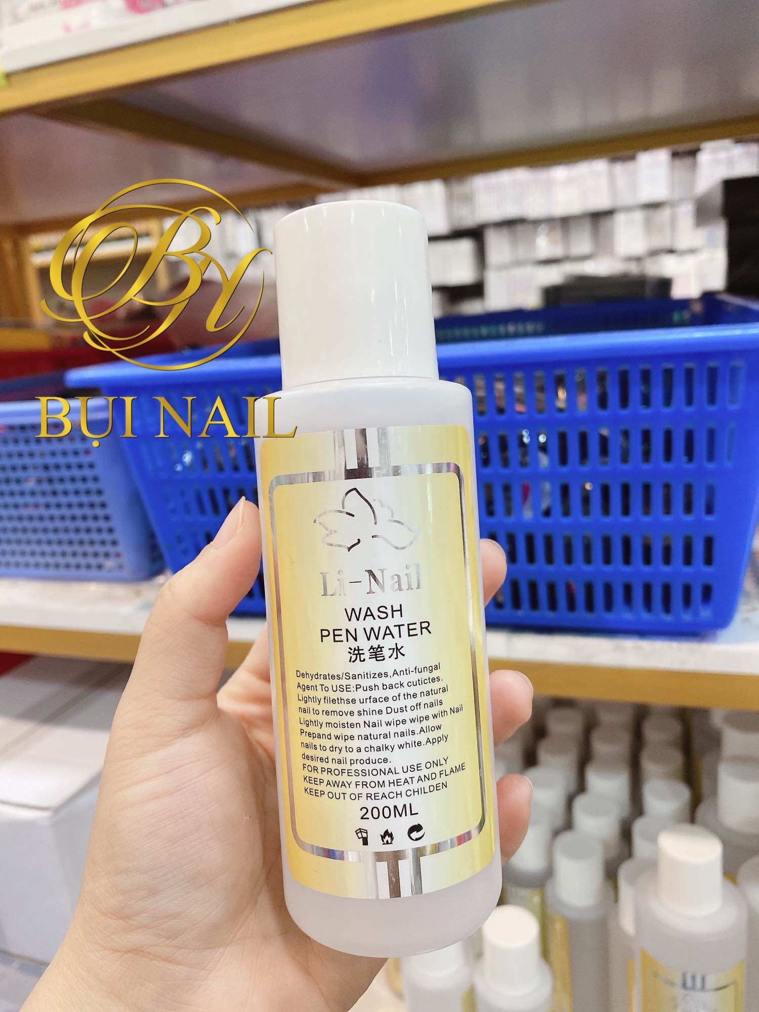 NƯỚC RỬA CỌ LI - NAIL