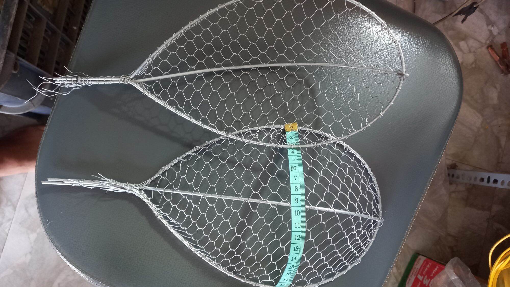 2 VỢT CÁ