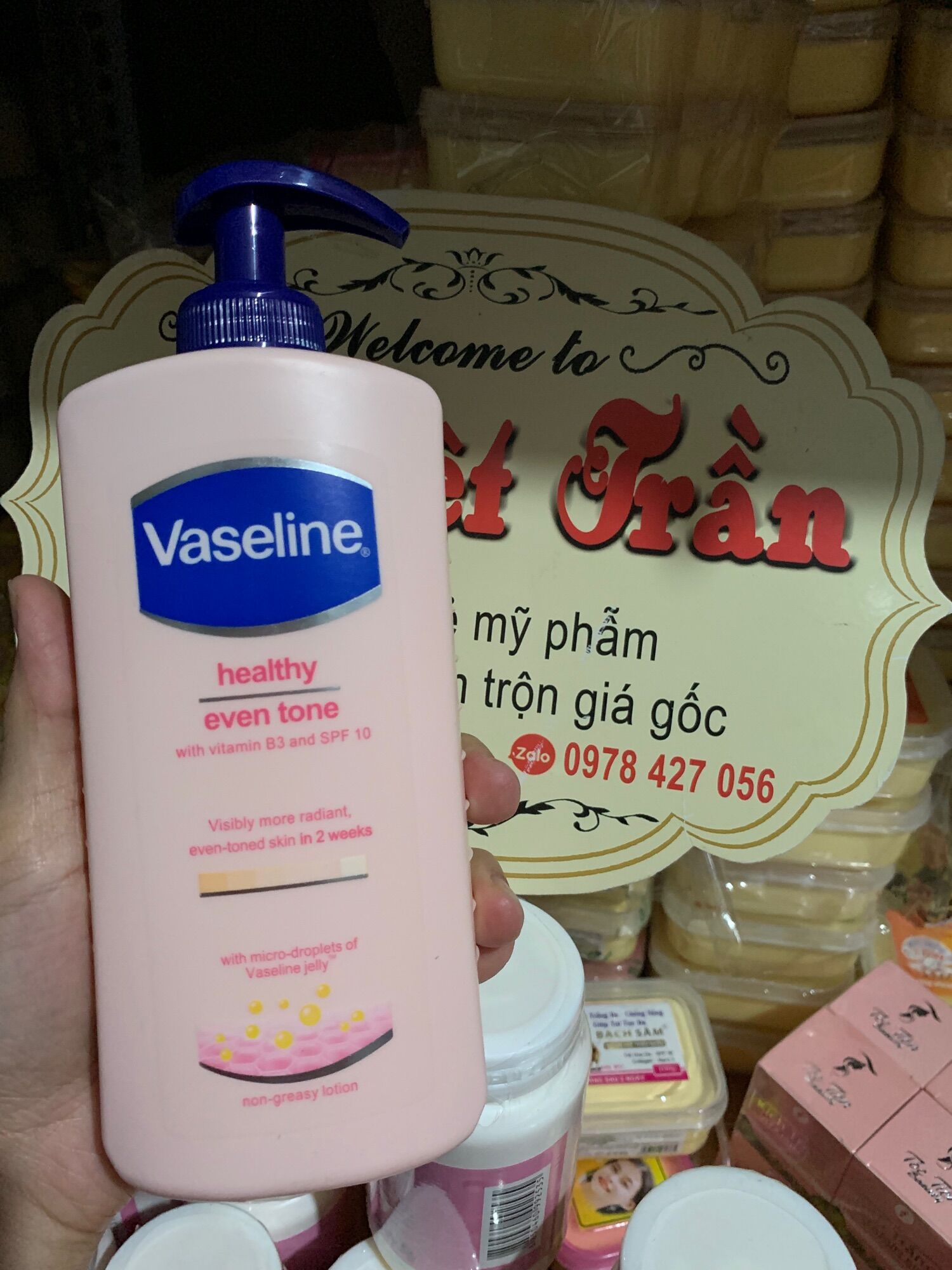 Dưỡng thể vaseline 400ml Thái Lan