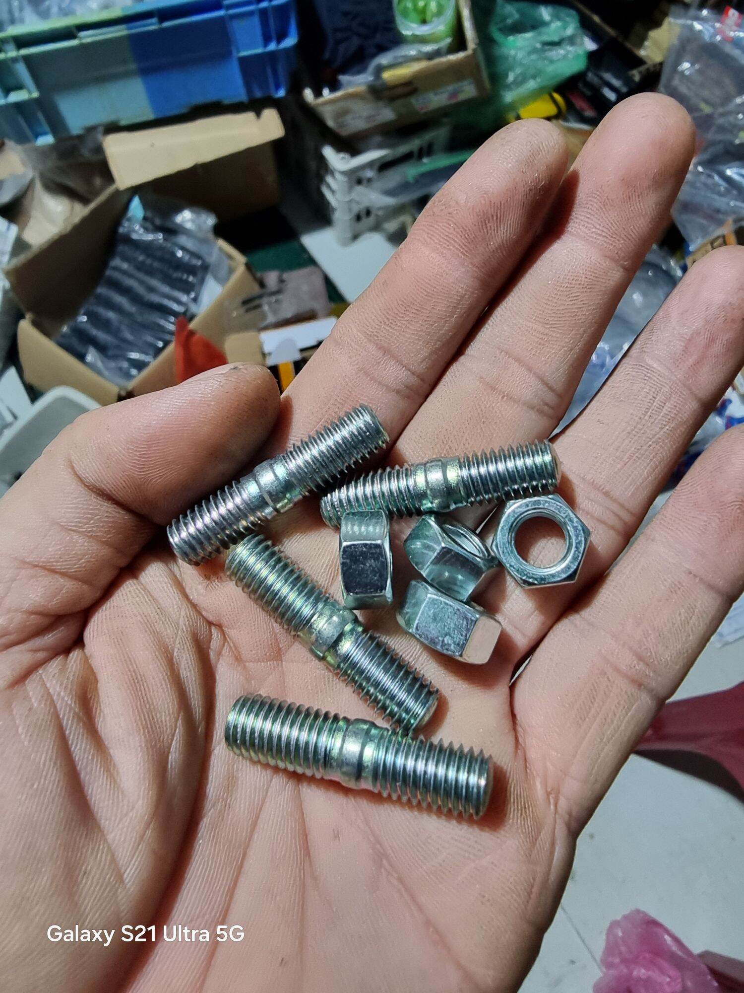 bộ ốc cùi đĩa wave - dream (4 ốc + 4 tán) (loại xịn)