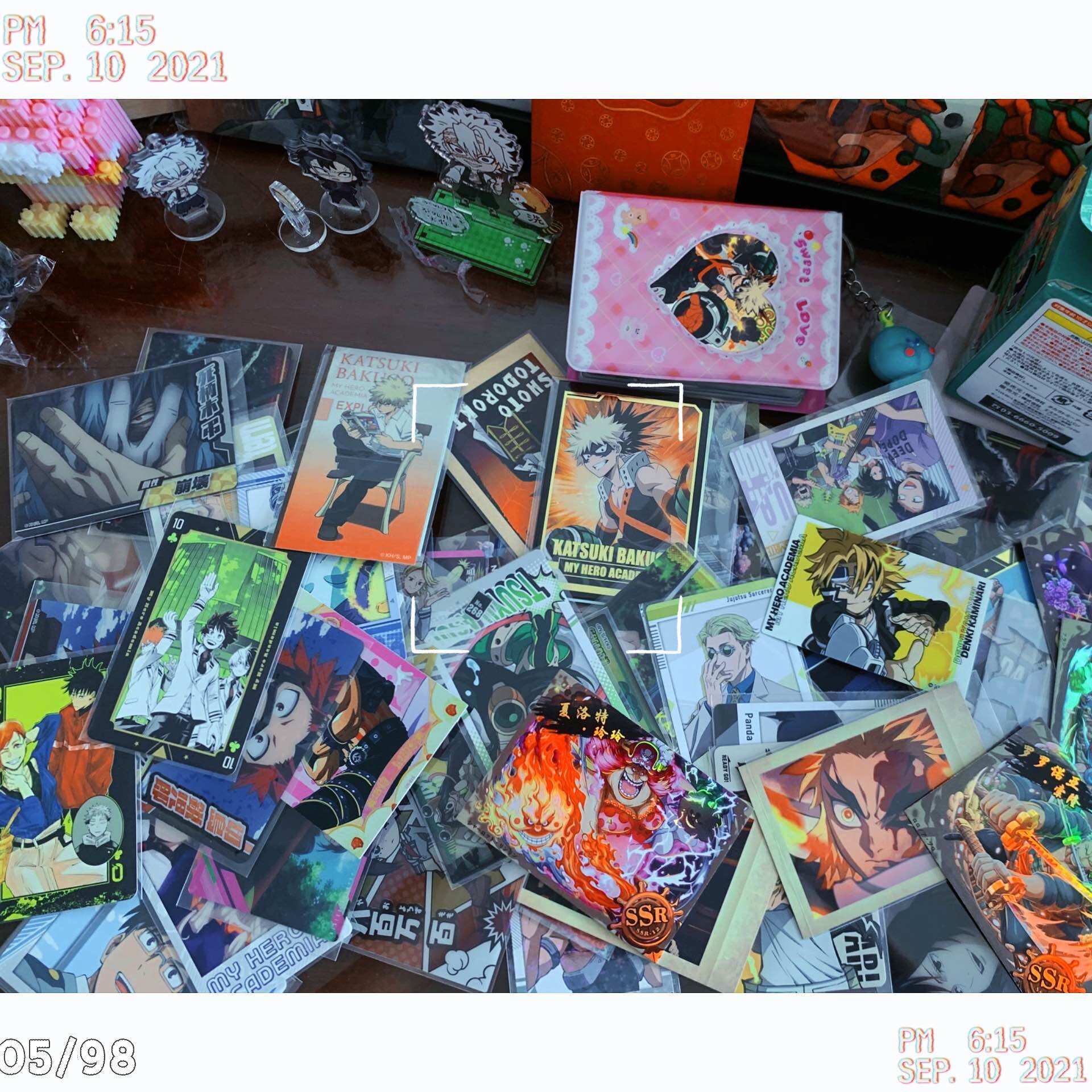 Gacha Lucky Box Card Anime Manga