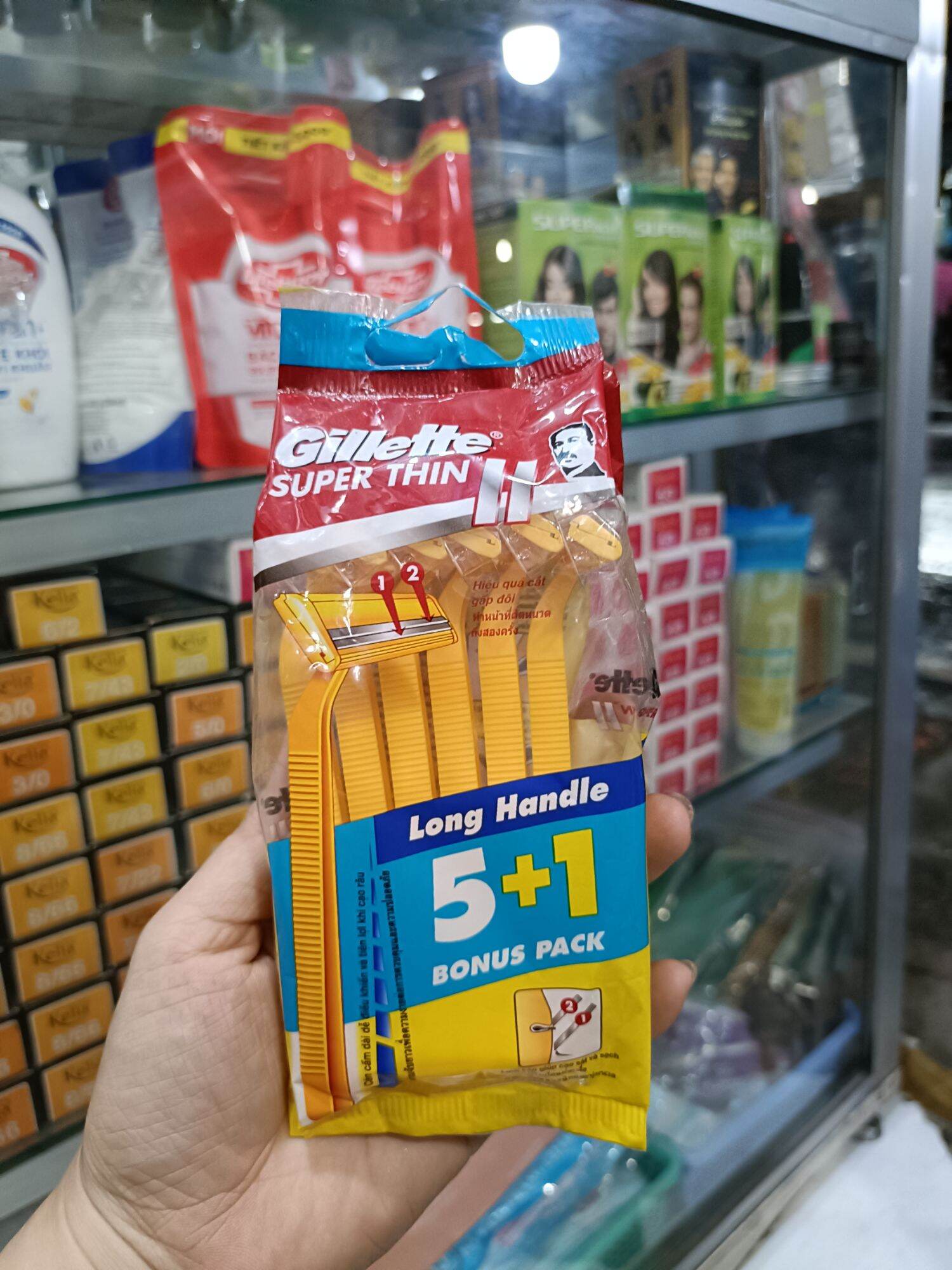 Dao Cạo Râu GILLETTE Cán Vàng (Mua 5 Tặng 1)