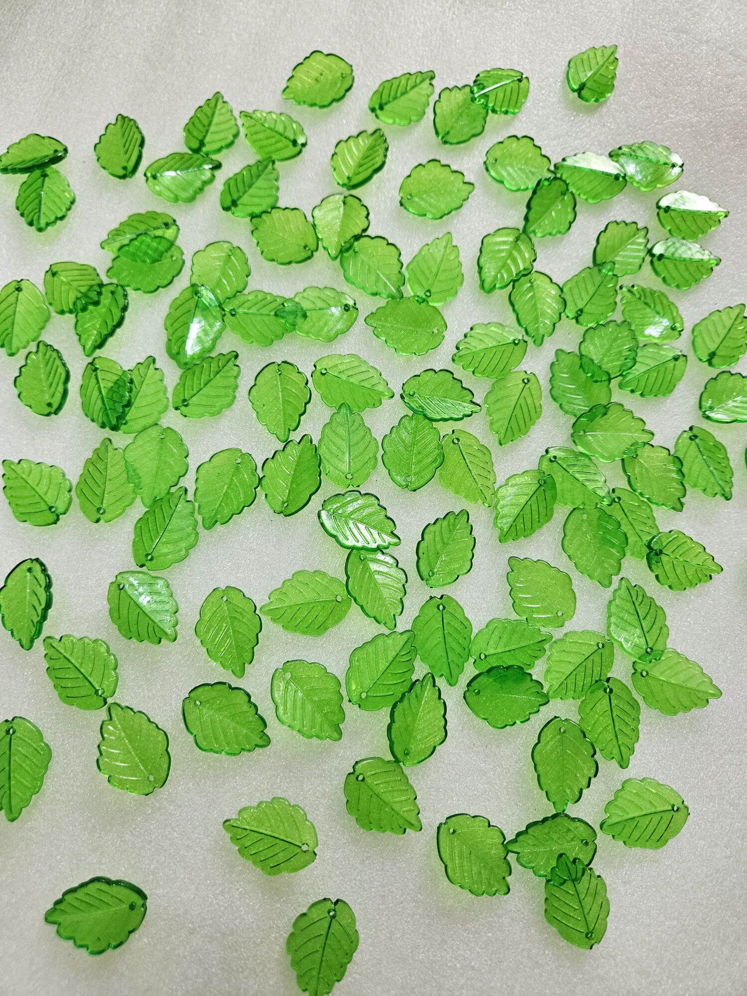 Lá pha lê nhựa trang trí hoa, đồ đùng thủ công