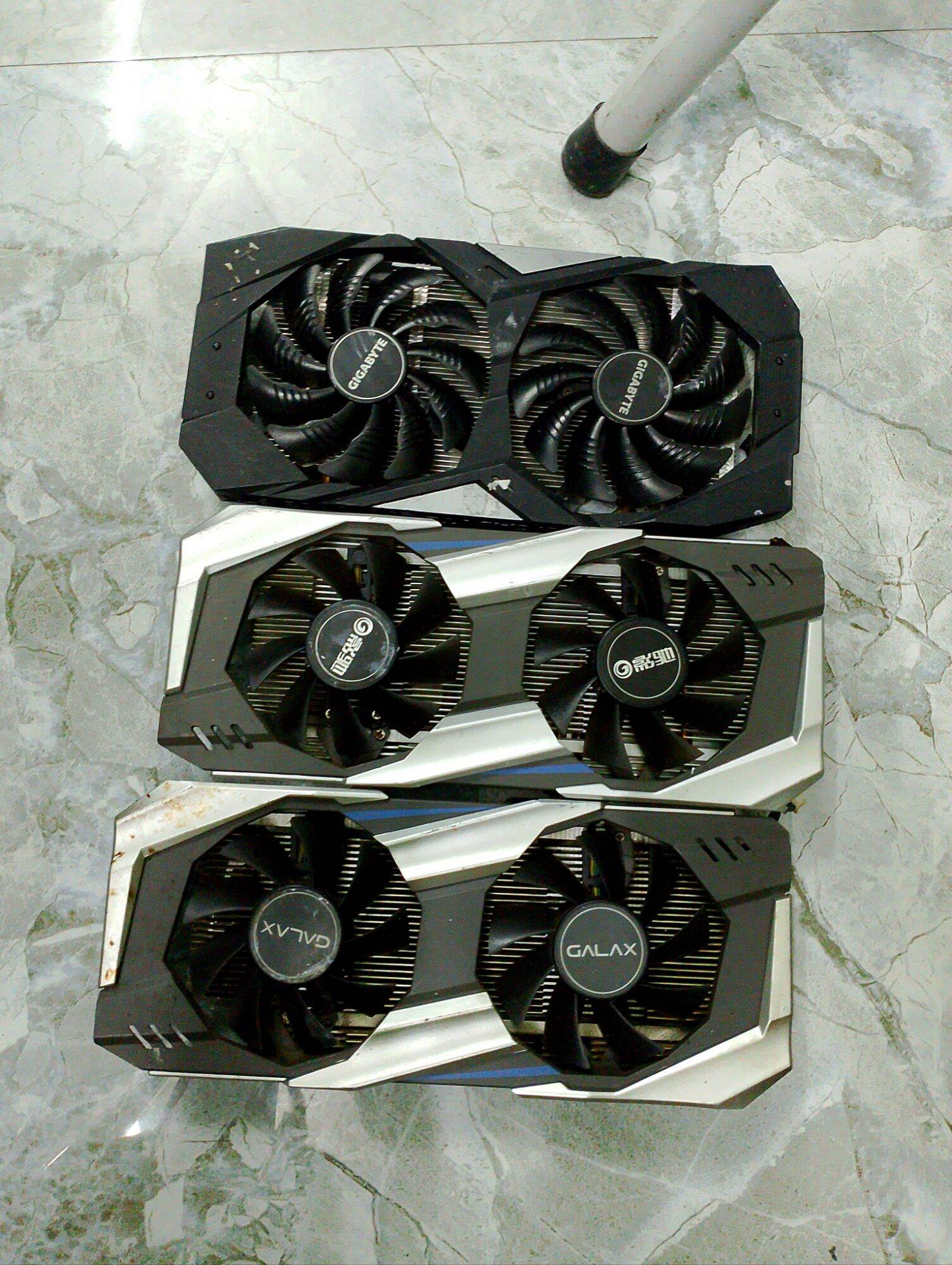 fan quạt tản nhiệt galax 1060 gigabyte 1660 và msi 1060 Giá 160,000 Đồng*Miễn phí vận chuyển