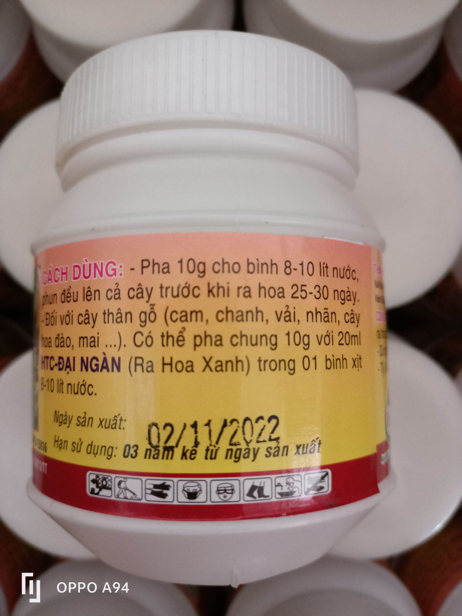 4 lọ Ra hoa bột