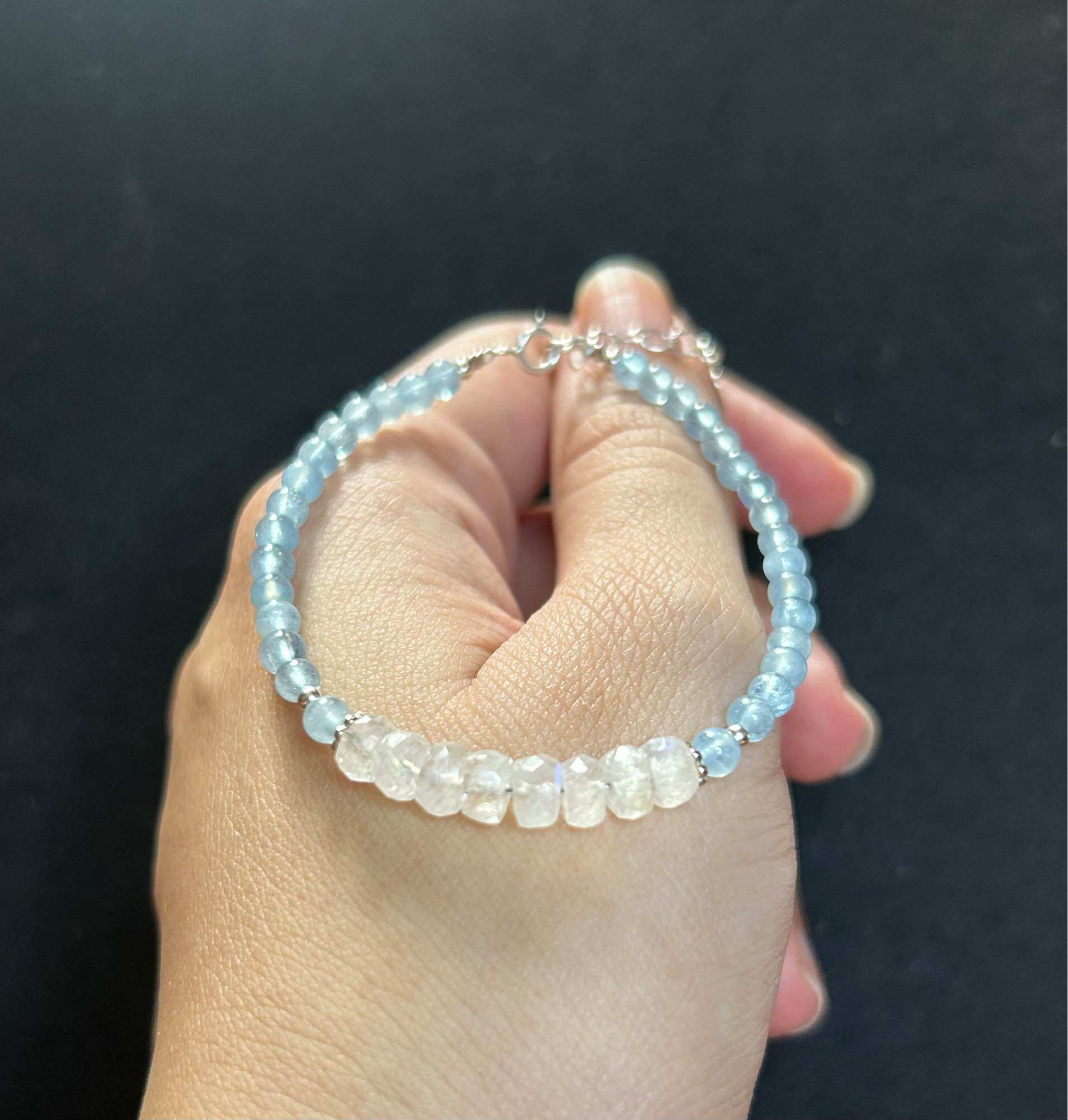 Vòng tay Aquamarine mix Moonstone