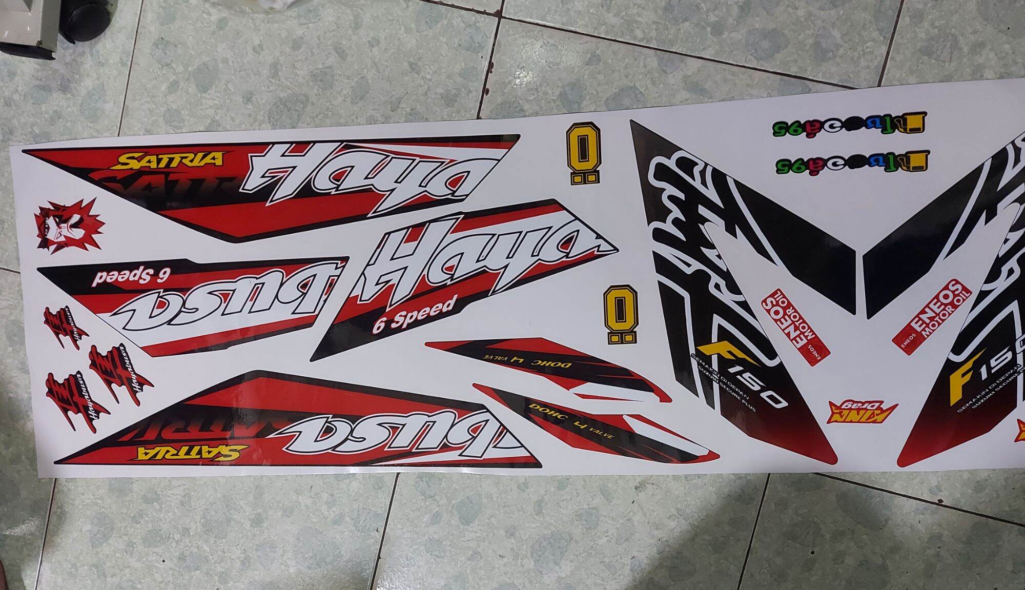 Tem xe satria ,raider . Tem rời mẫu tem hayabusa dán xe đen , xe đỏ