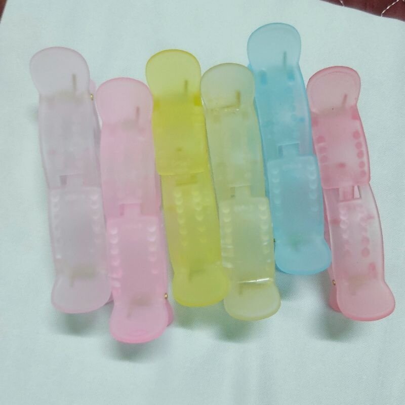 Kẹp tóc càng cua 3 răng nhựa dẻo nhám mờ