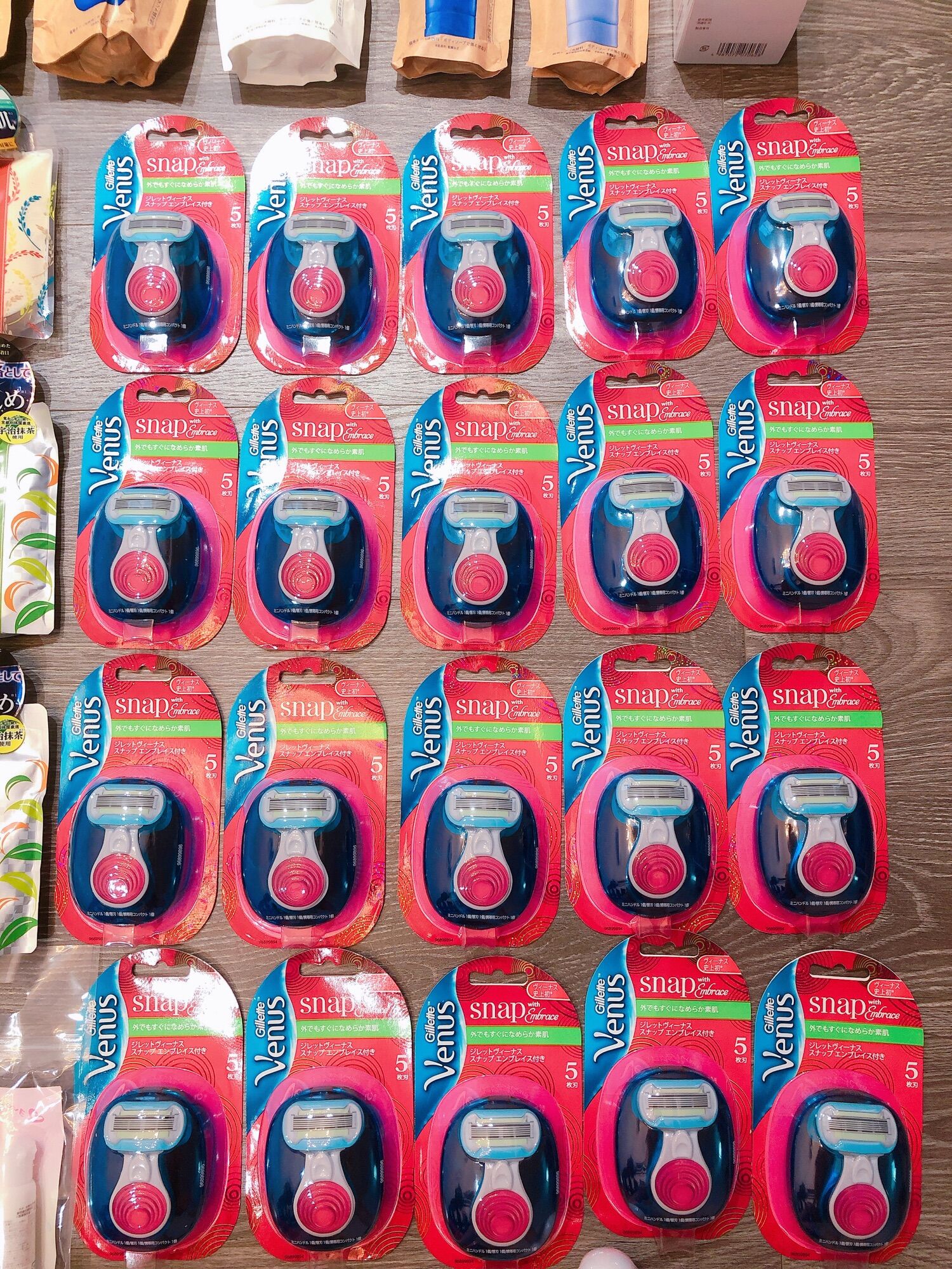 Dao cạo Venus Gillette - bản Nhật