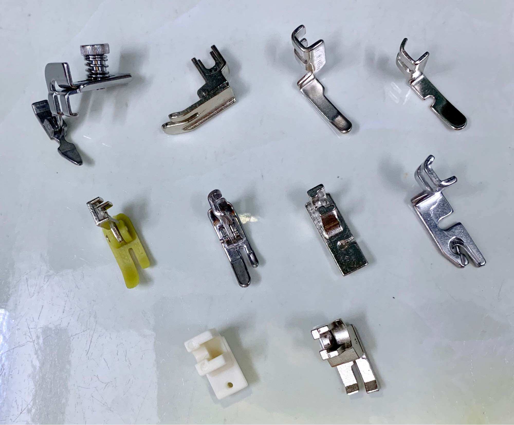 Bộ 10 chân vịt máy may gia đình 1chức năng