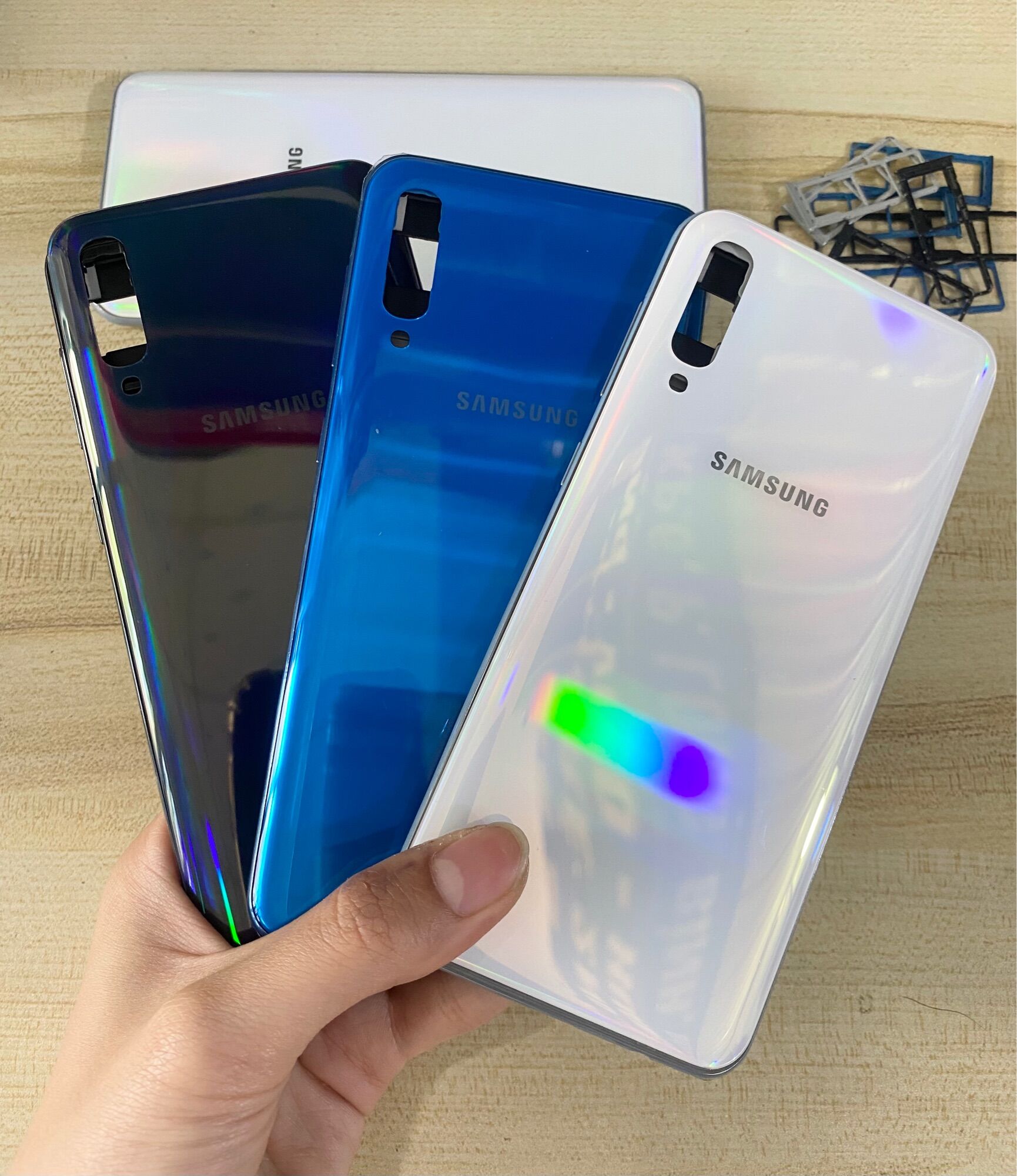 BỘ VỎ + SƯỜN SAMSUNG A50 ZIN HÀNG CAO CẤP ( Kèm Khay Sim )