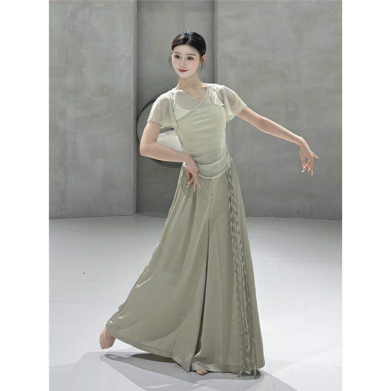 Áo Thun Đào Tạo Múa Elegance Tay Ngắn