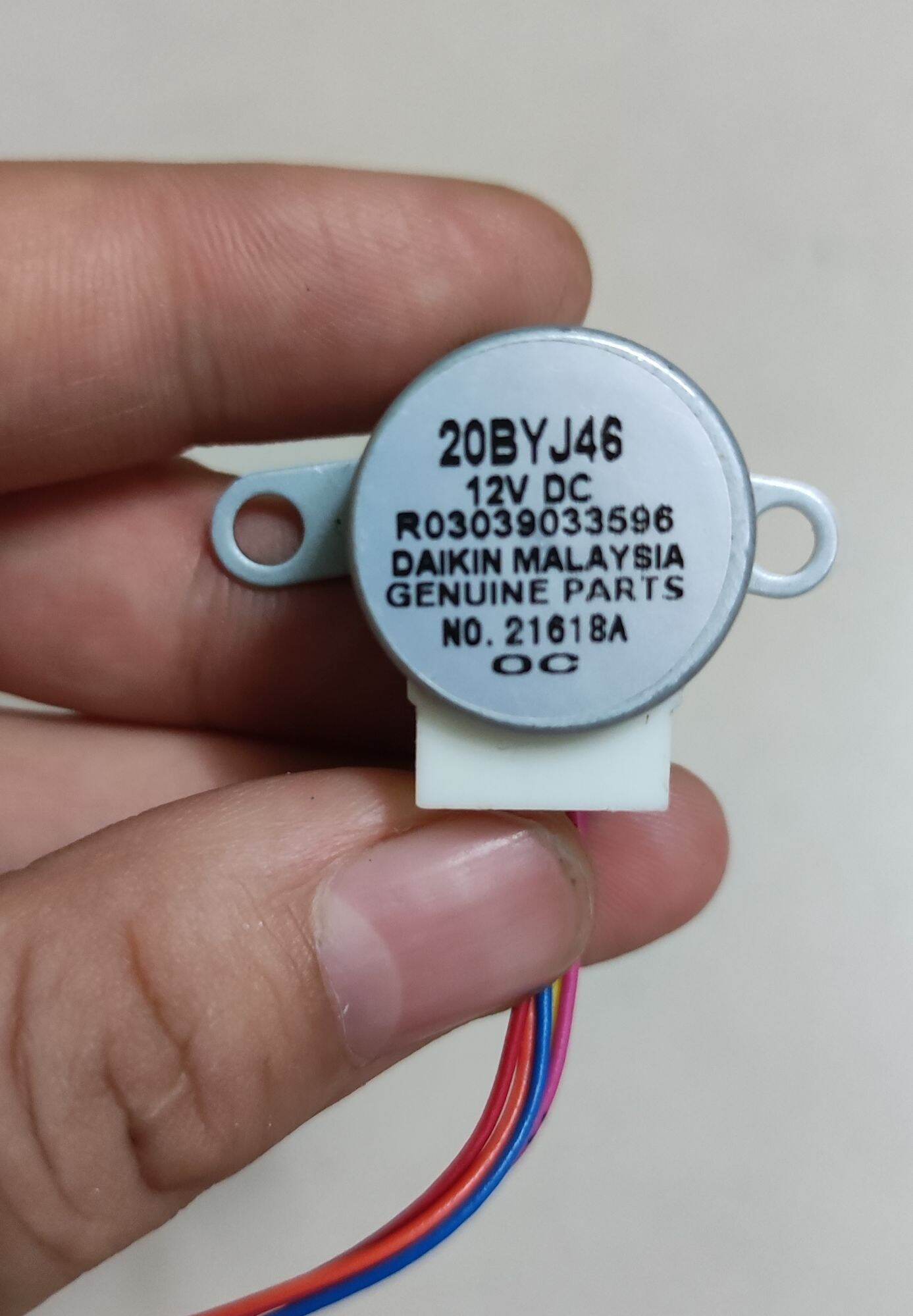 [HCM]motor vẩy đảo gió điều hòa Daikin