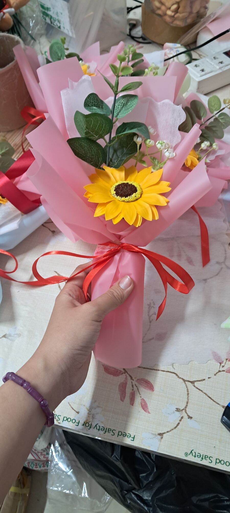 Bó hoa 1 bông hồng sáp thơm