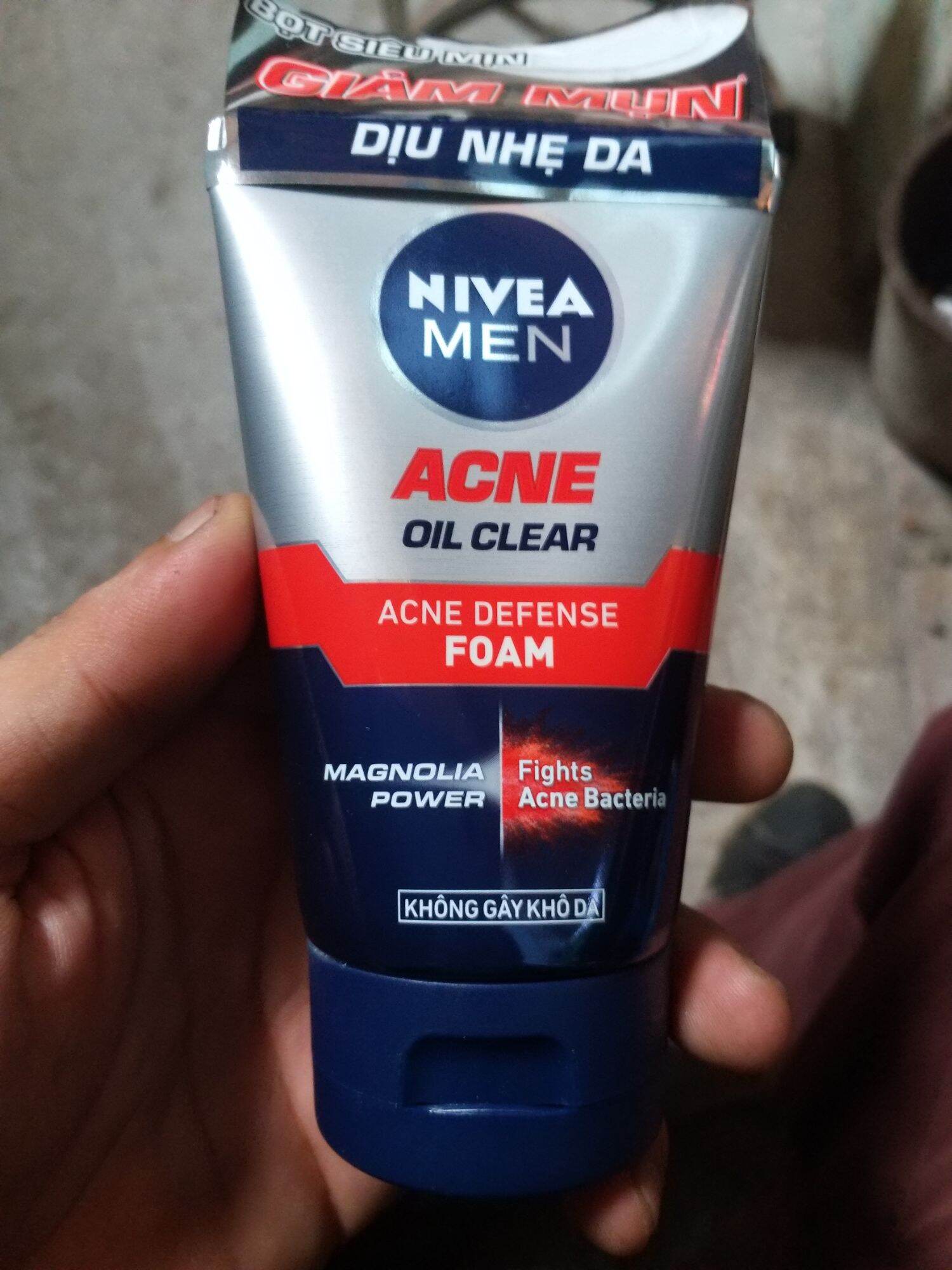 Sữa rửa mặt NIVEA men 100g