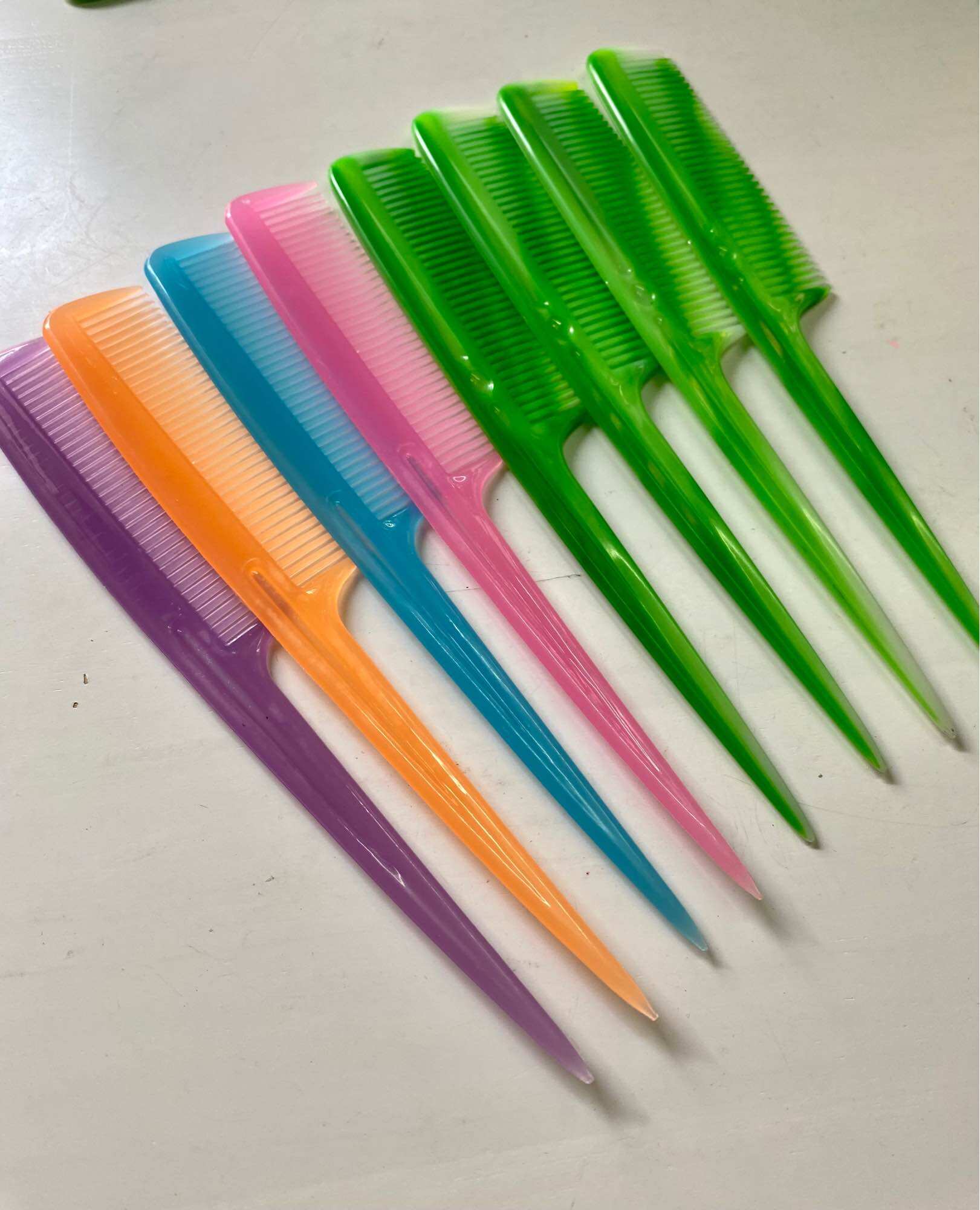💇‍♀️ Set 10 LƯỢC CÁN NHỌN RẺ TÓC (Dài 21cm)