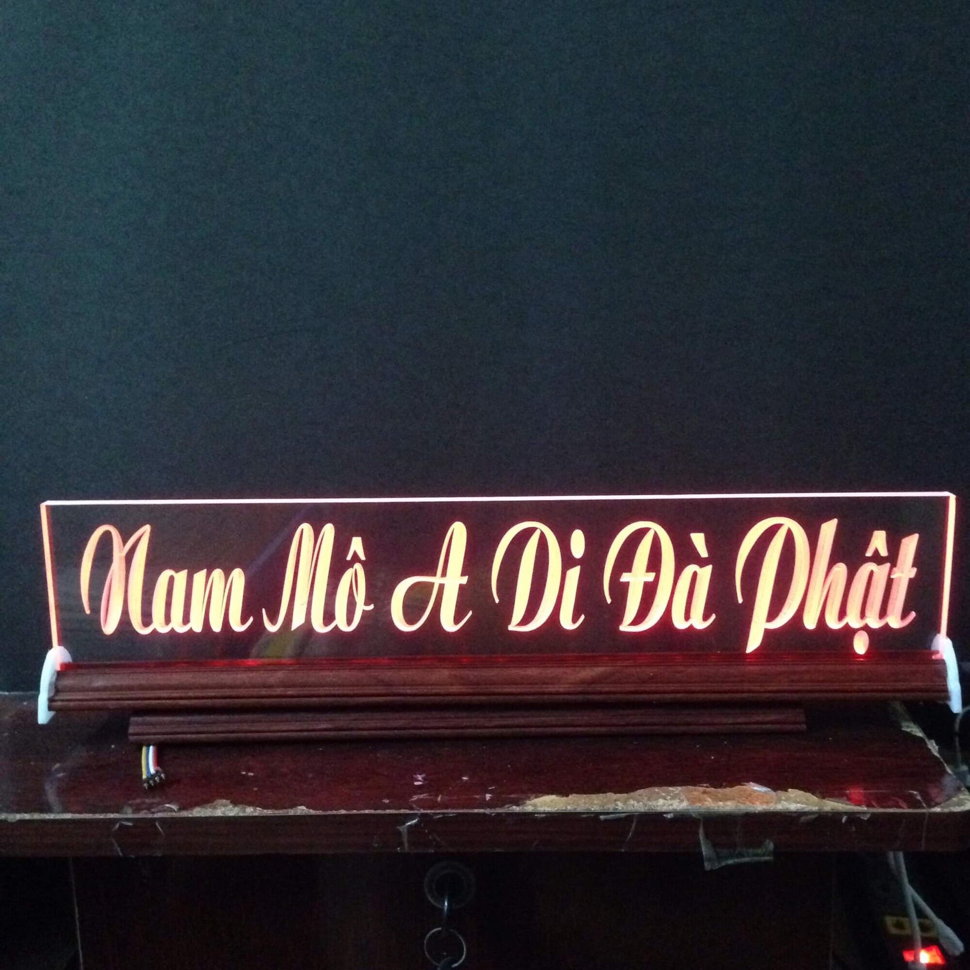 Chữ điện: Nam Mô A Di Đà Phật ( 10x60cm) để bàn