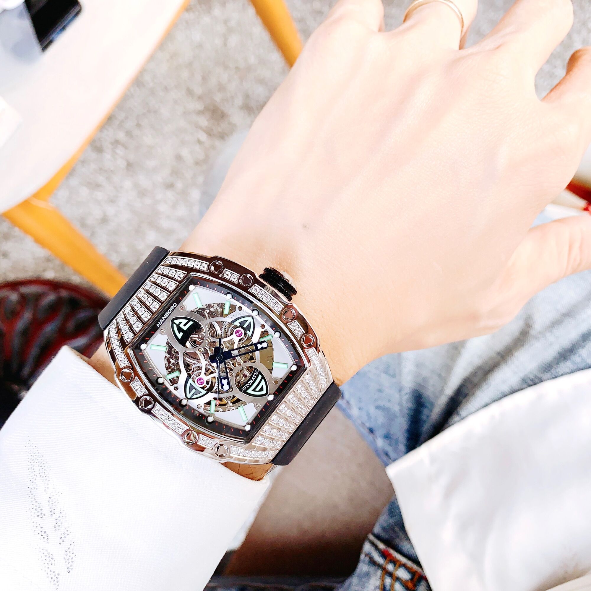 Đồng Hồ Nam Hanboro Size 40x48mm
