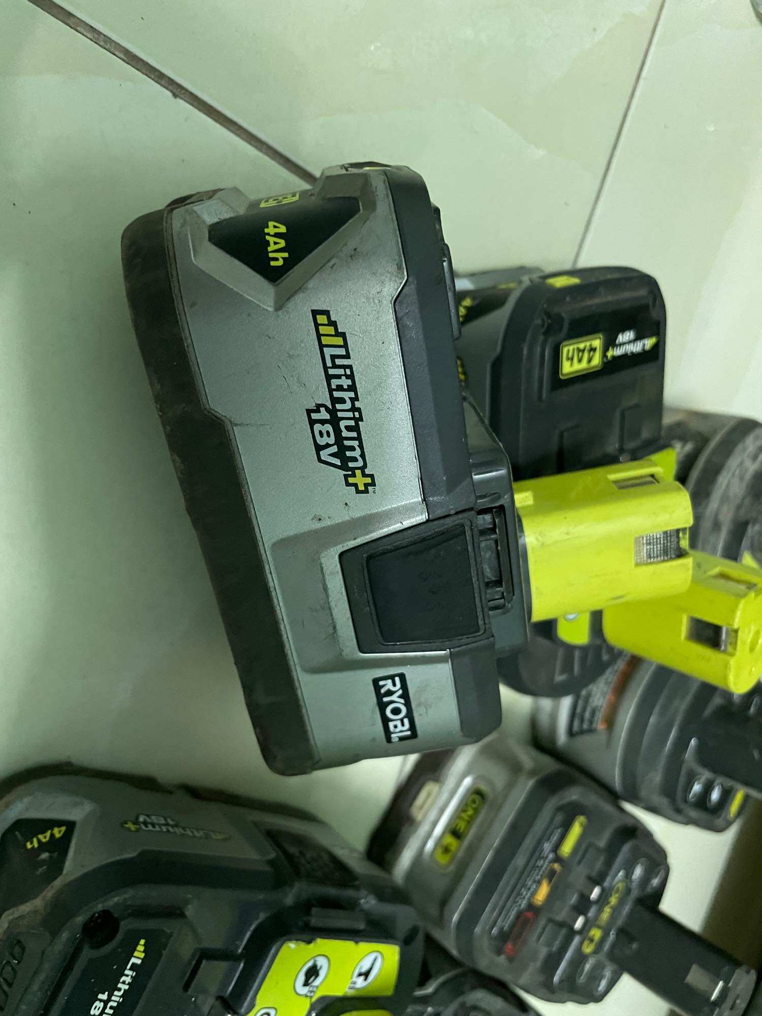 PIN RYOBI 18V-4AH