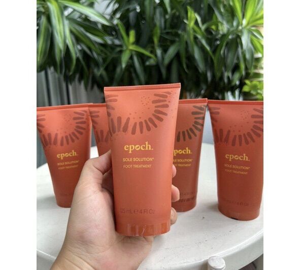 kem tri nứt gót chân Nuskin Epoch Solution treatment nứt gót chân