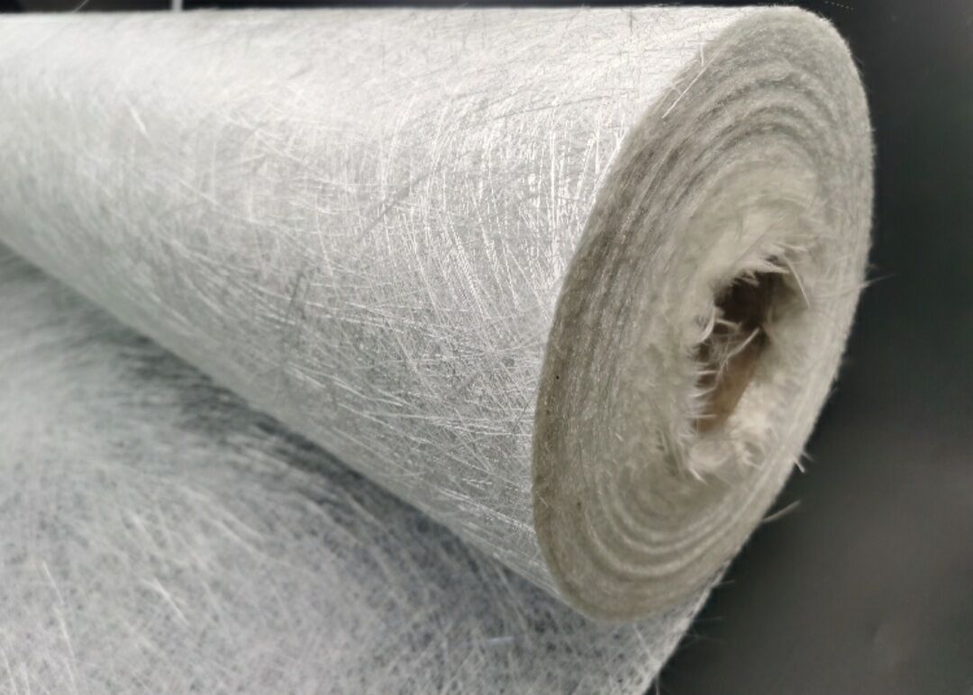 1kg Sợi thủy tinh gia cường lực composite  sợi mat 300, nỉ quấn bô xe 1kg (3.3m2)