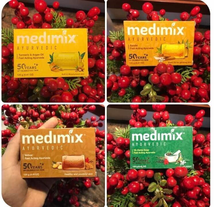 Xà phòng 125G Medimix cải thiện mụn lưng sáng da đều màu thành phần thiên nhiên xuất xứ Ấn Độ