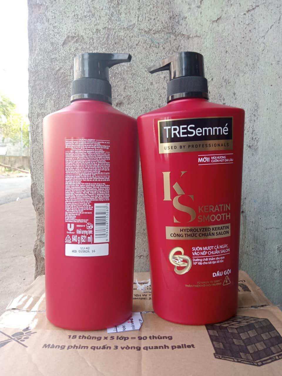 Dầu gội Tresemme Keratin Smooth 640g
