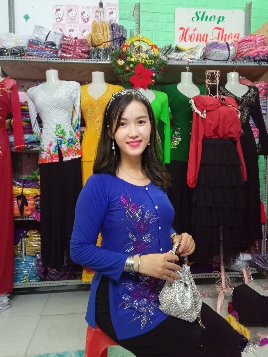 ÁO BÀ BA ÉP ĐÁ CHƯA CÓ QUẦN