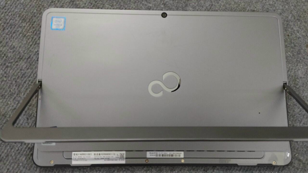 Bán máy tính bảng Fujitsu r726