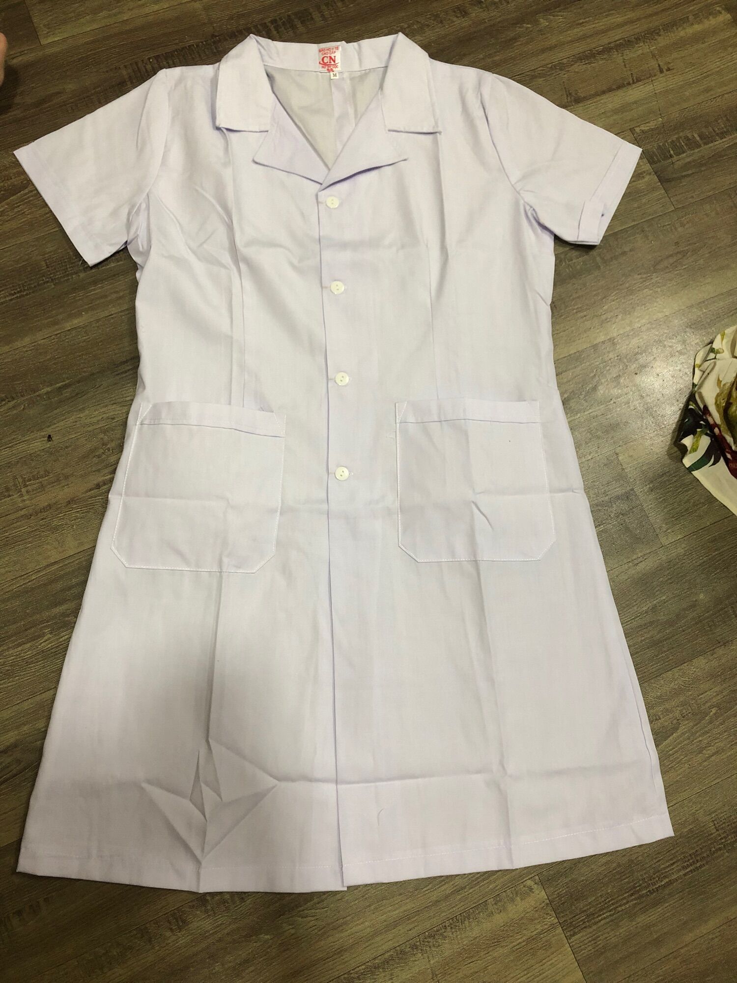 Áo blouse bác sĩ