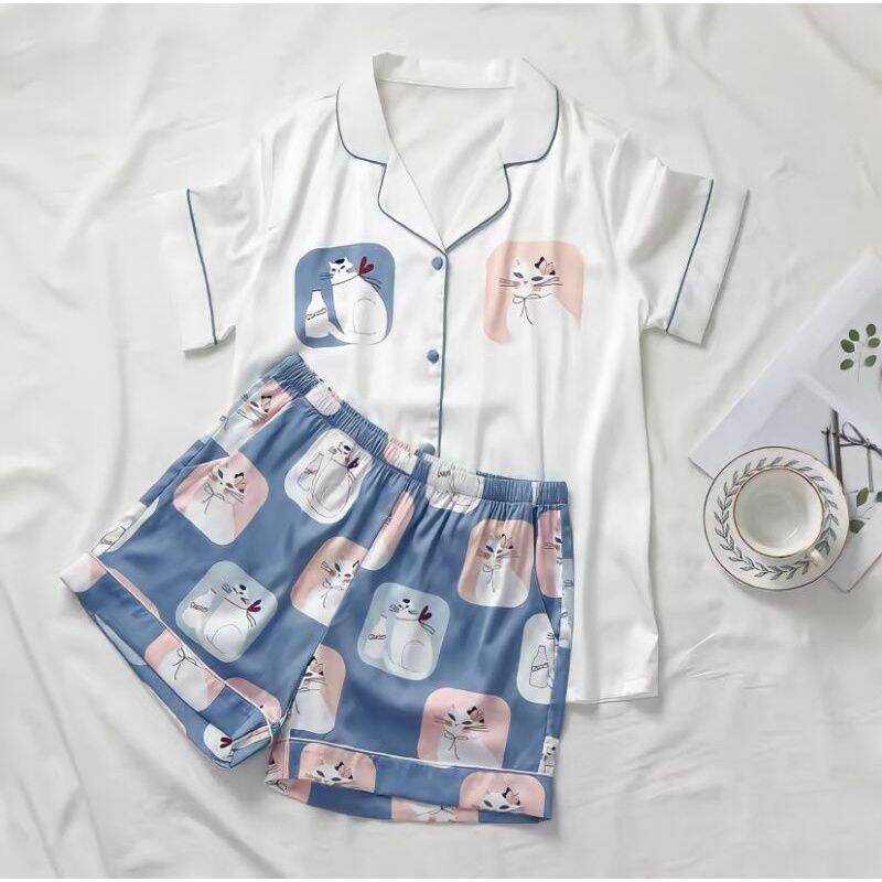 Bộ Pyjama đùi mèo lụa xước siêu xinh.