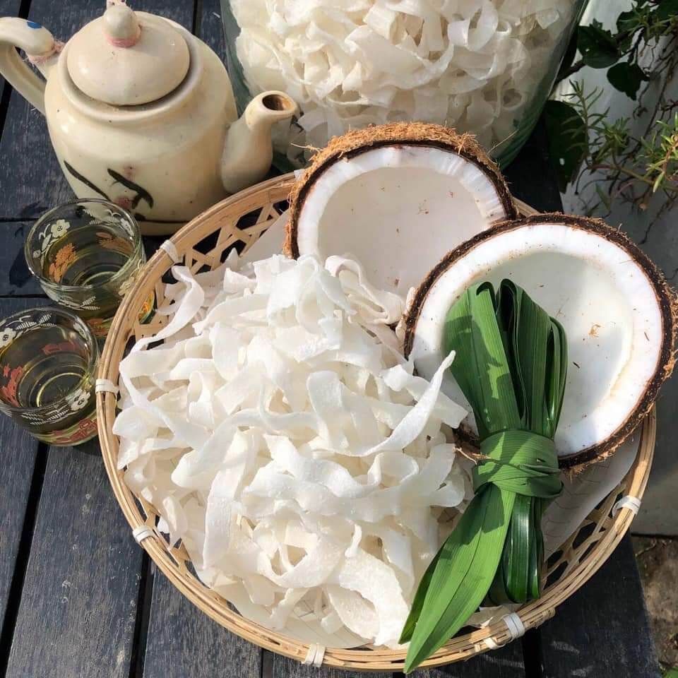 Mứt dừa dây sấy dẻo ít ngọt 1kg (Mứt dừa dây truyền thống)