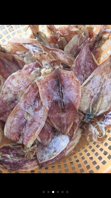 15 con mực khô(khoảng 180gr-200gr)