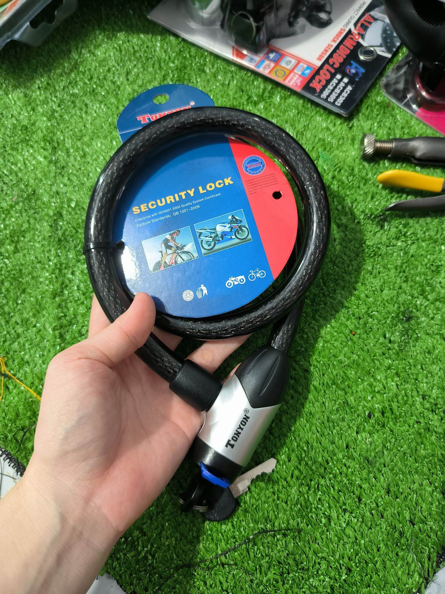 Khoá dây chìa dùng cho xe máy xe đạp phi 15 dài 80cm tonyon