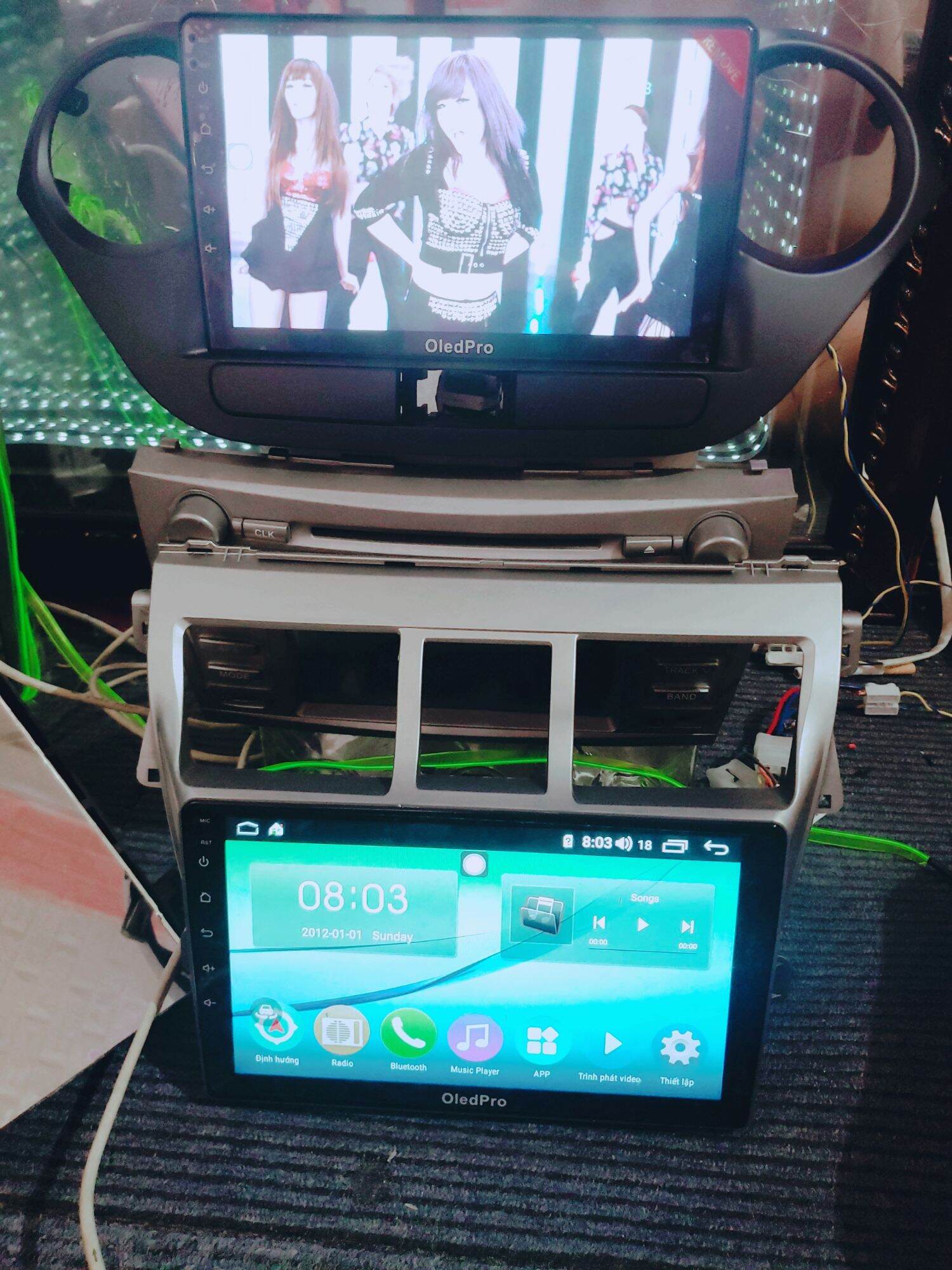 Màn Androi OLED C2 & Dưỡng cho xe huyndai I10  ( 2014 2021)