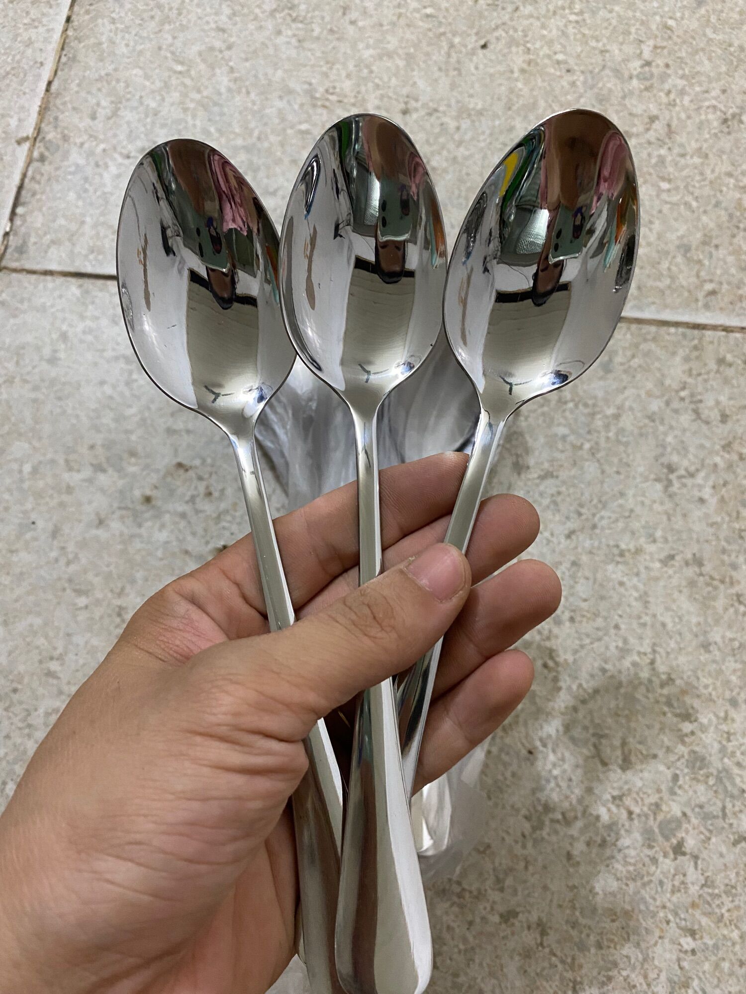 Thìa ăn cơm, ăn sup màu bạc sang trọng size 20cm