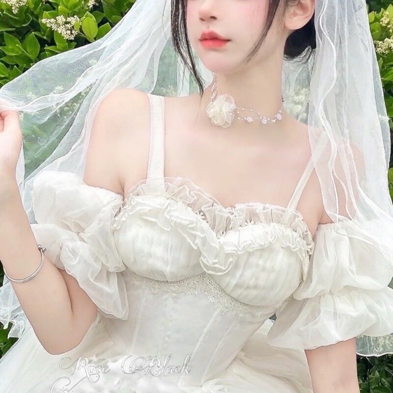 Vòng cổ choker hoa hồng voan