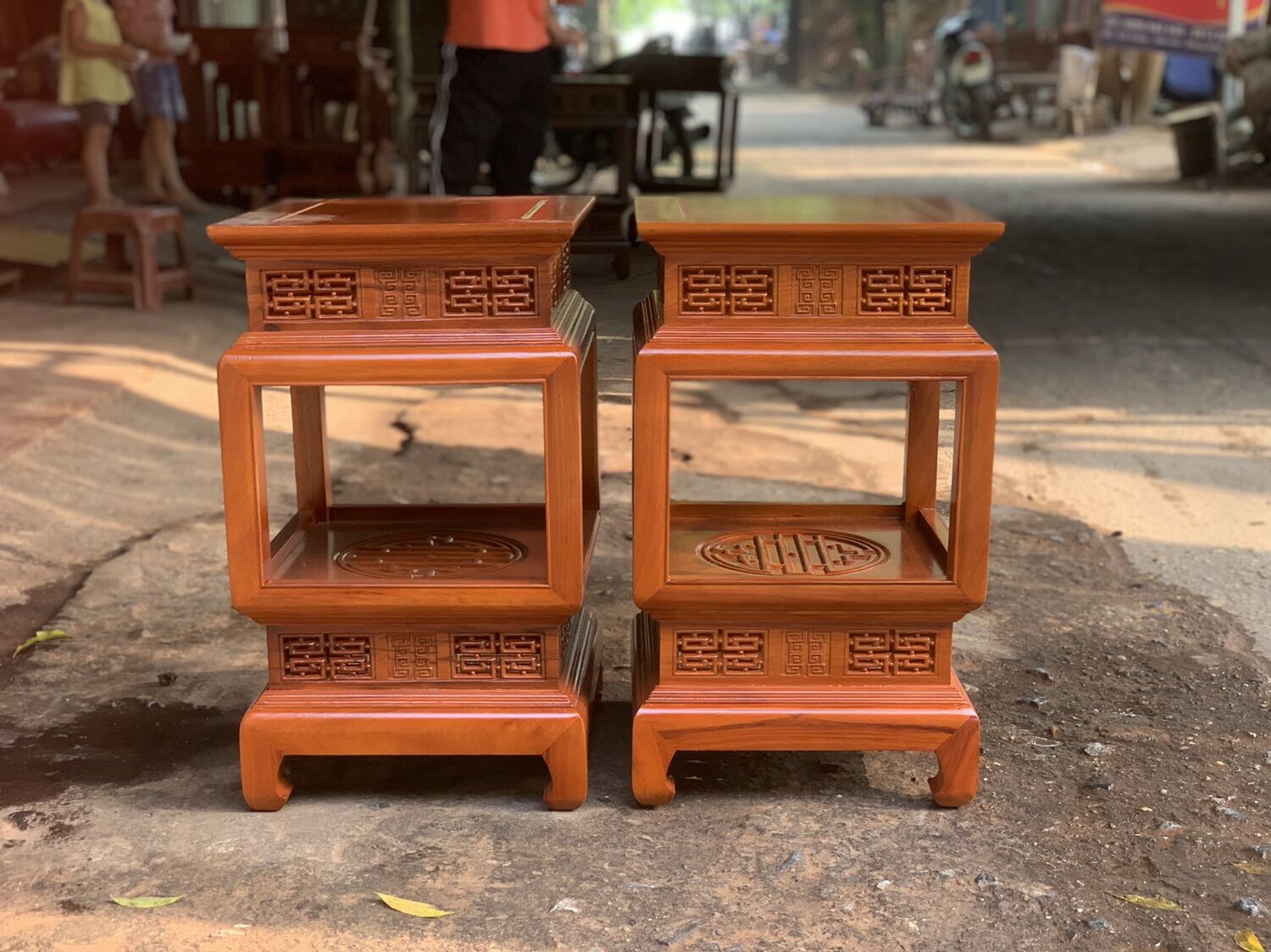 Đôn đèn gỗ gõ cao 60 mặt 35.