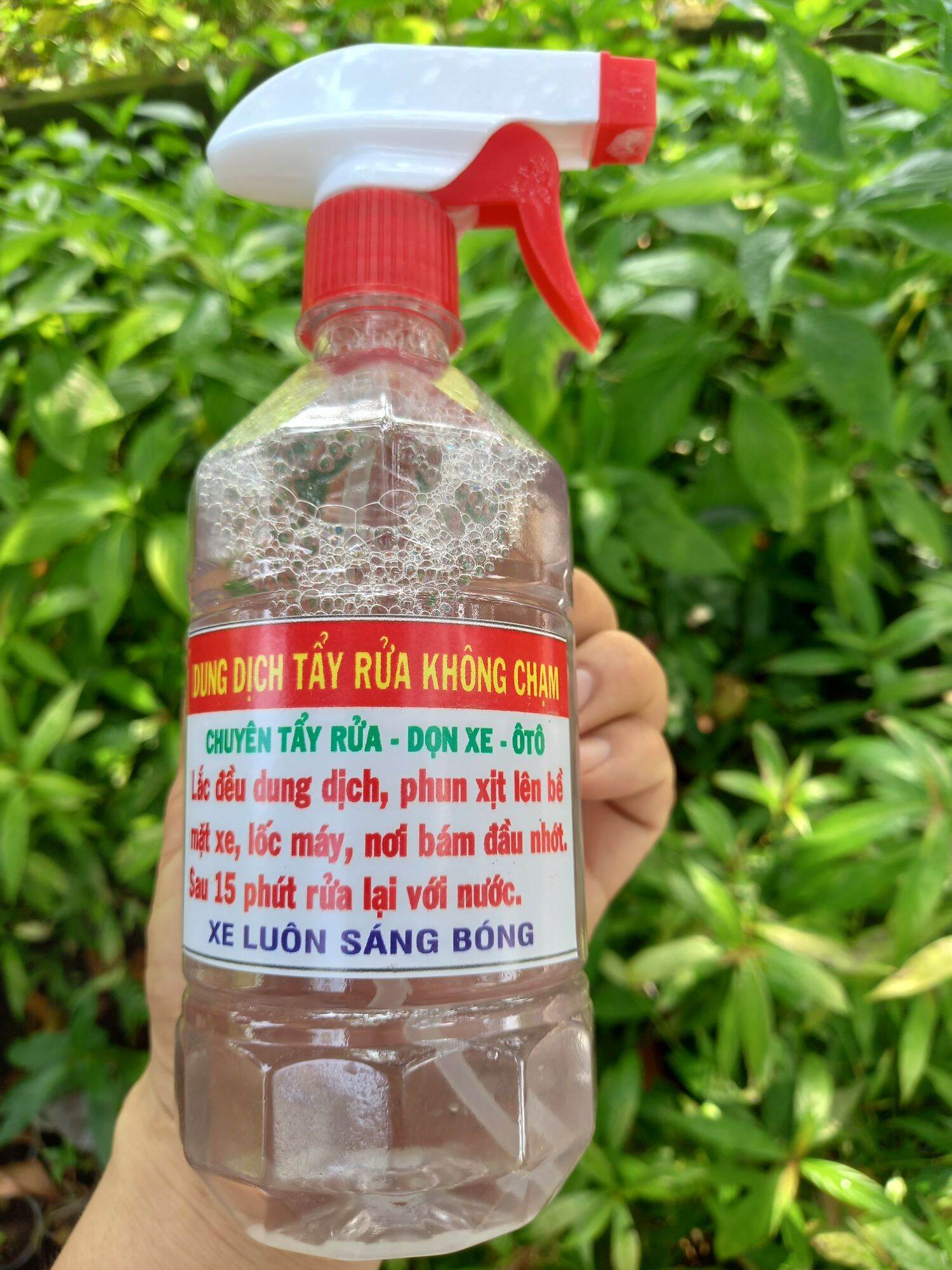 Dung dịch rửa xe không chạm