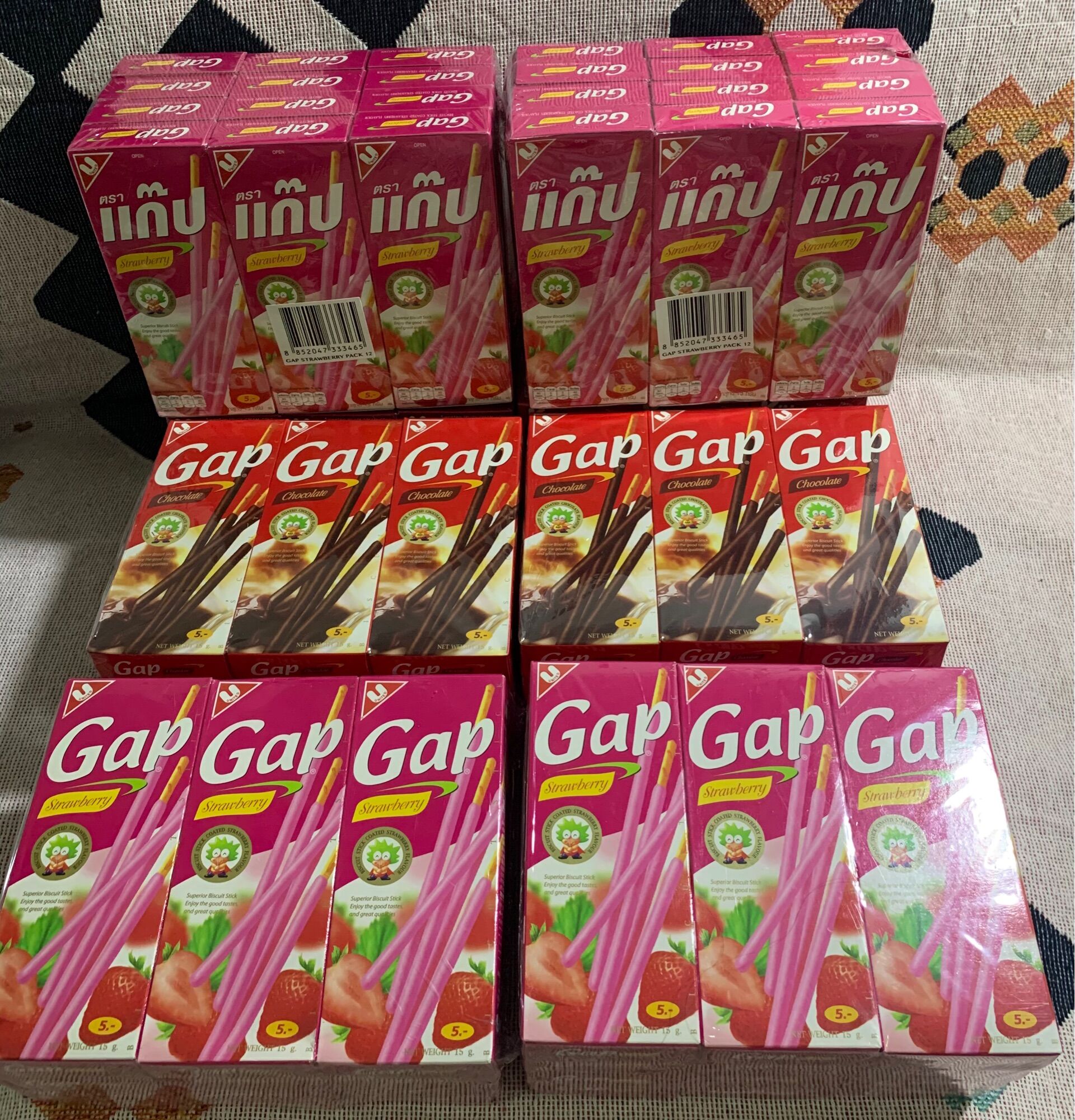 Bánh que Gap vị dâu và so co la