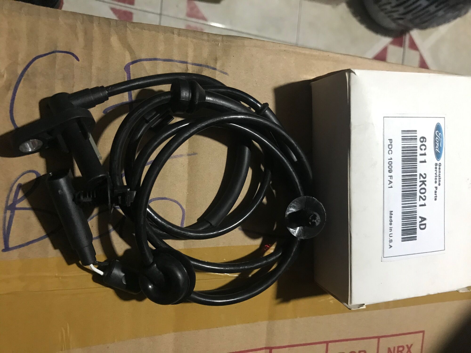 Dây Cảm Biến ABS Trước Ford Transit
