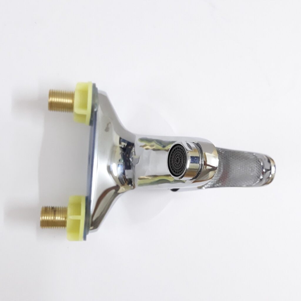 vòi rửa mặt cắm chậu 2 lỗ.