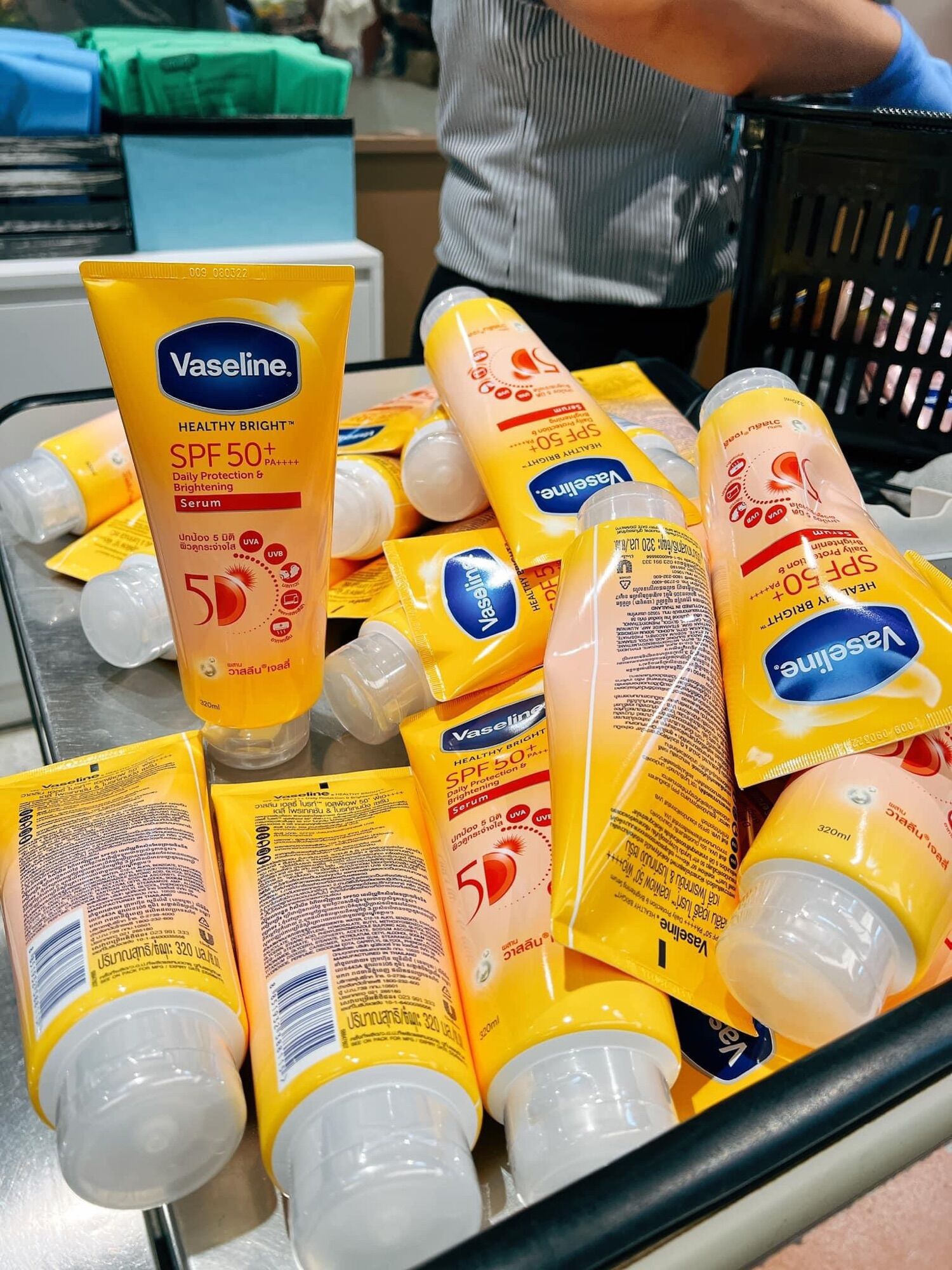 Vaseline Healthy Bright Sunscreen Spf 50 Thailand