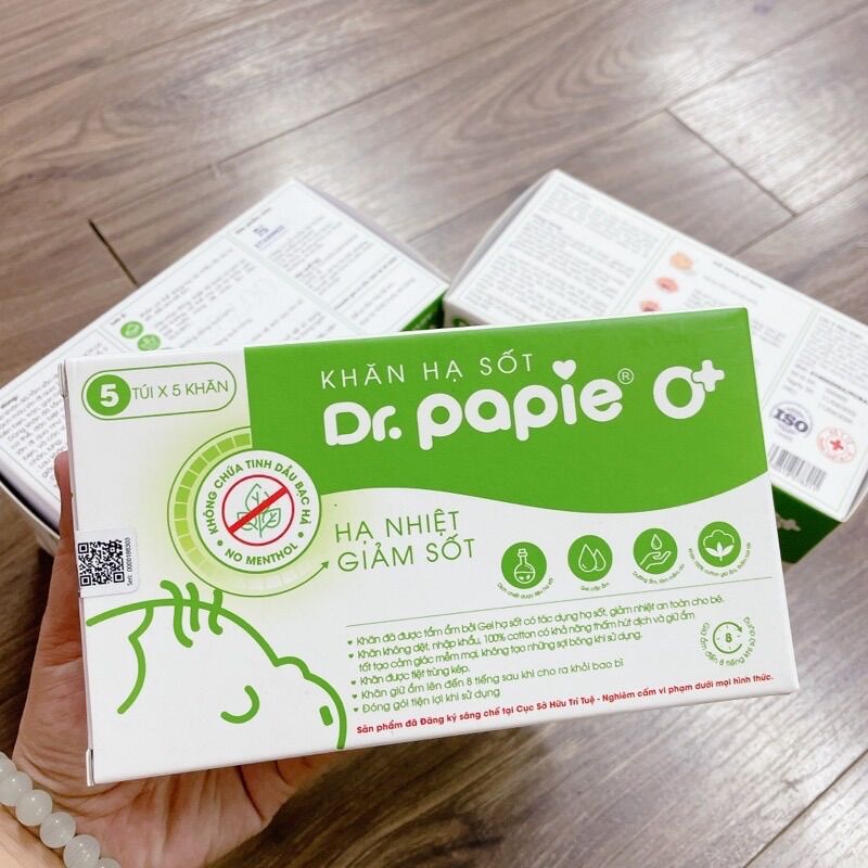 KHĂN LAU HẠ SỐT dr papie cho bé từ 0+