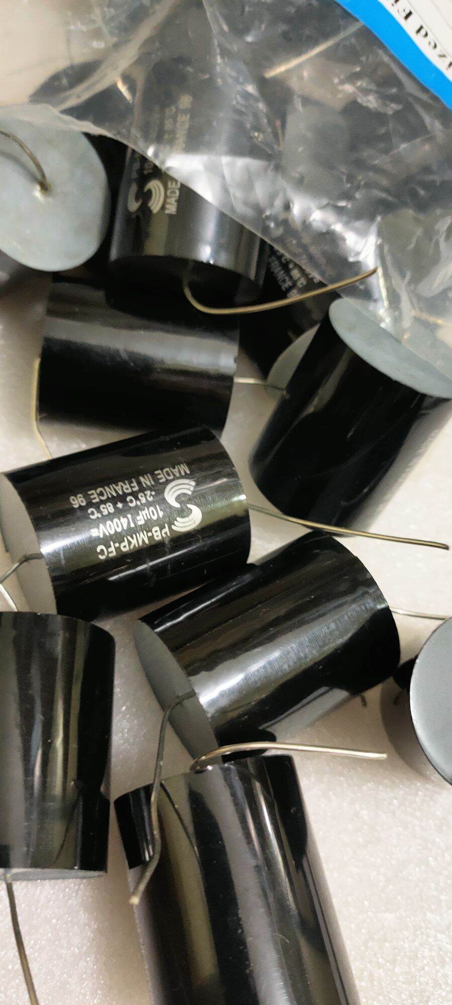 Tụ phân tần loa 10uf 400v