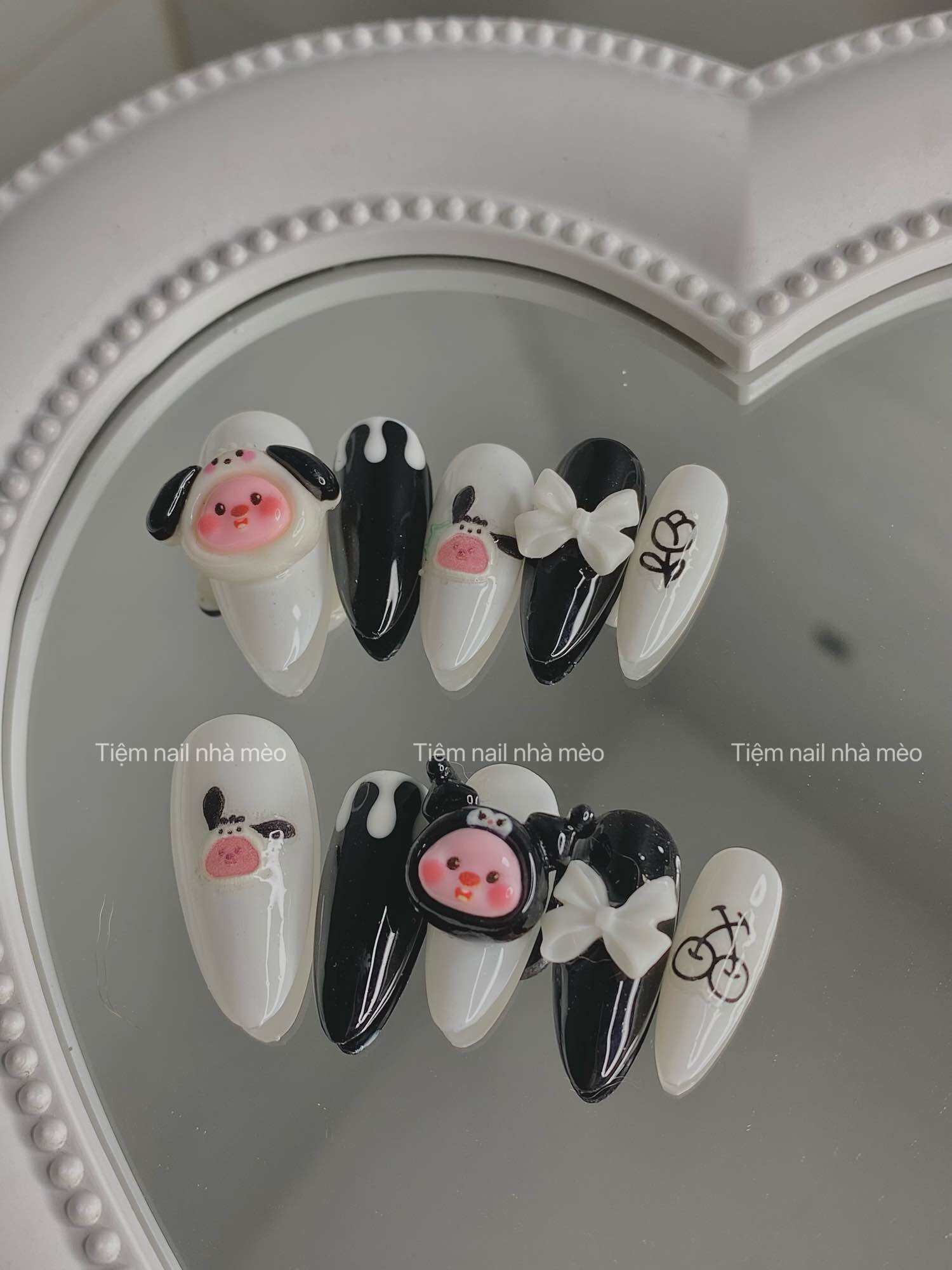 Nail box loopy trắng đen xinh xắn giá rẻ lấy tương tác